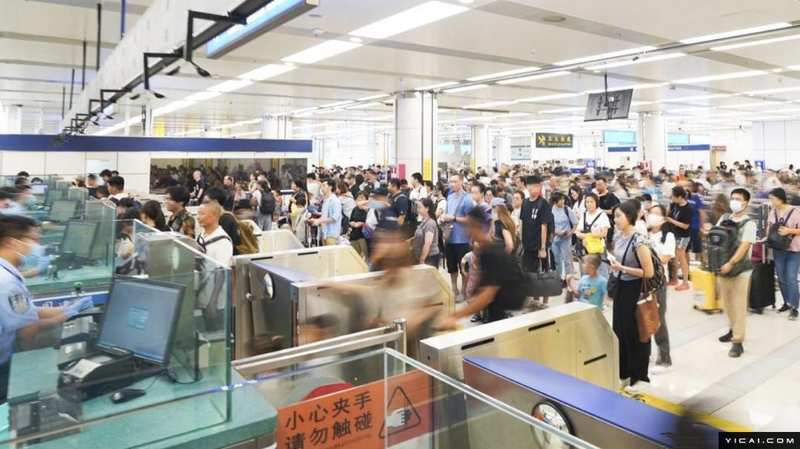  外贸从业者：在“十五五”布局中找准双循环新赛道 新闻