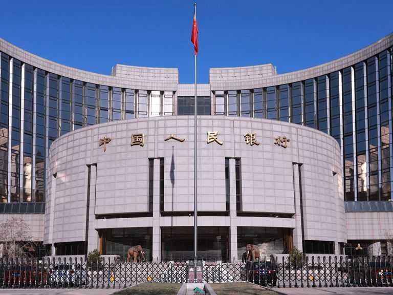  全球央行货币政策转向：观望背后的深层逻辑与投资应对策略 股票财经